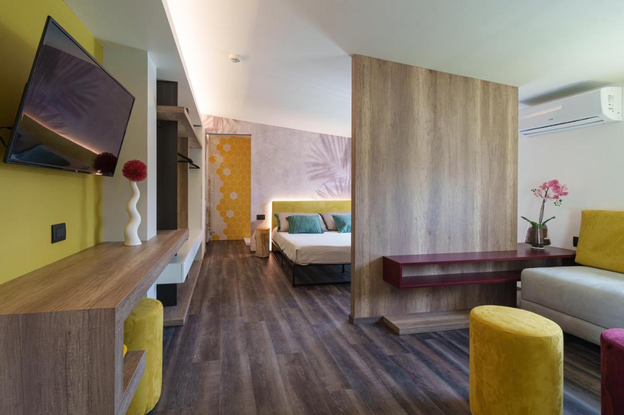 Design Hotel Astra B&B Misano Adriatico Luaran gambar